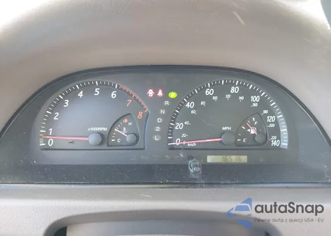 2004 Toyota Camry Le/Se/Std/Xle z USA, uszkodzony, nr VIN JTDBE32K440269358